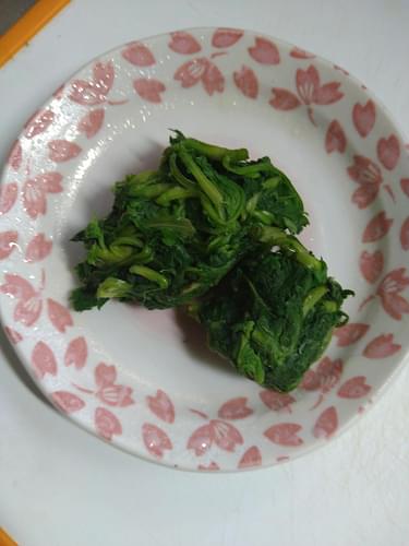 よもぎのアク抜き